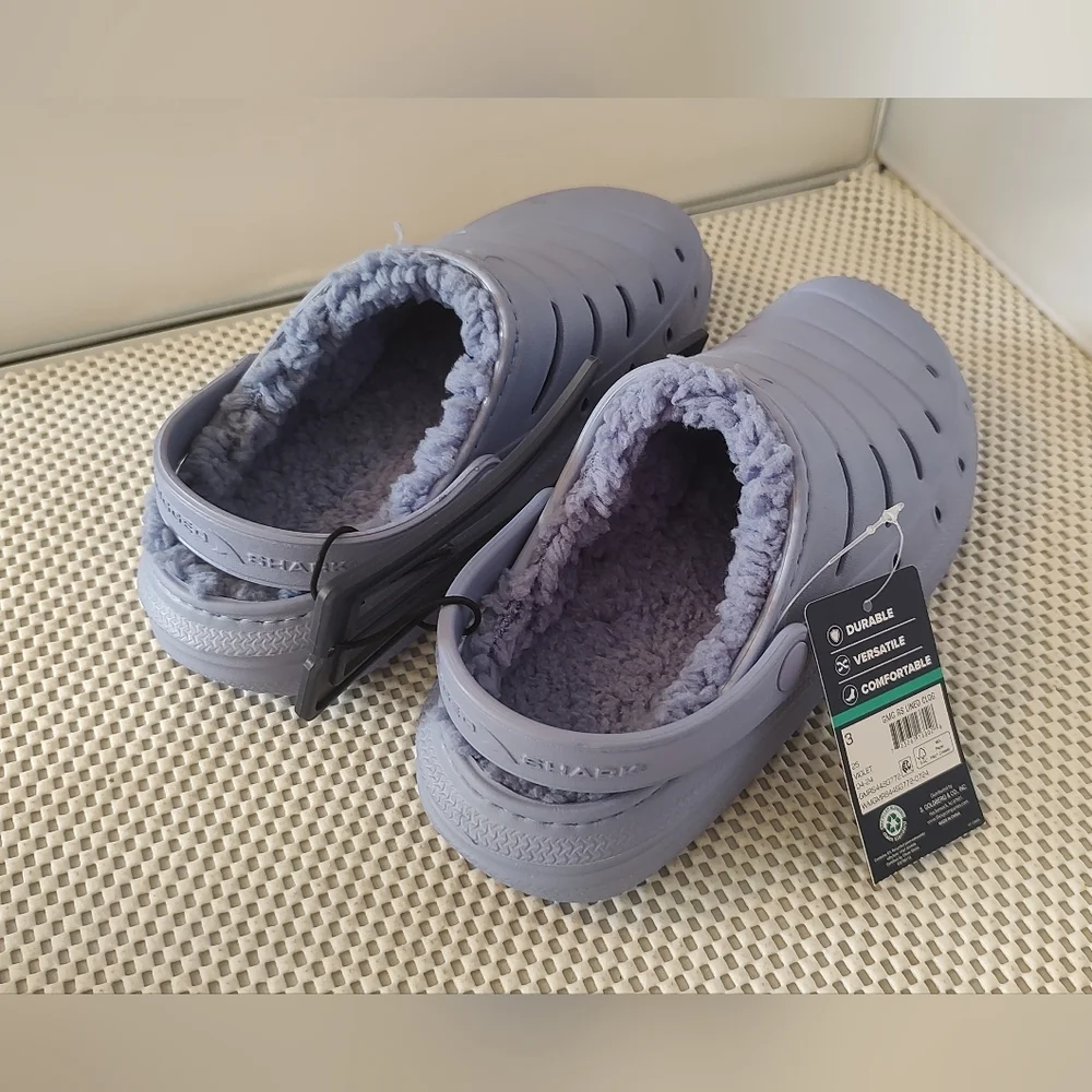 Rugged Shark Girls Size 3 Clogs with Faux Shearling Lining Violet NWT